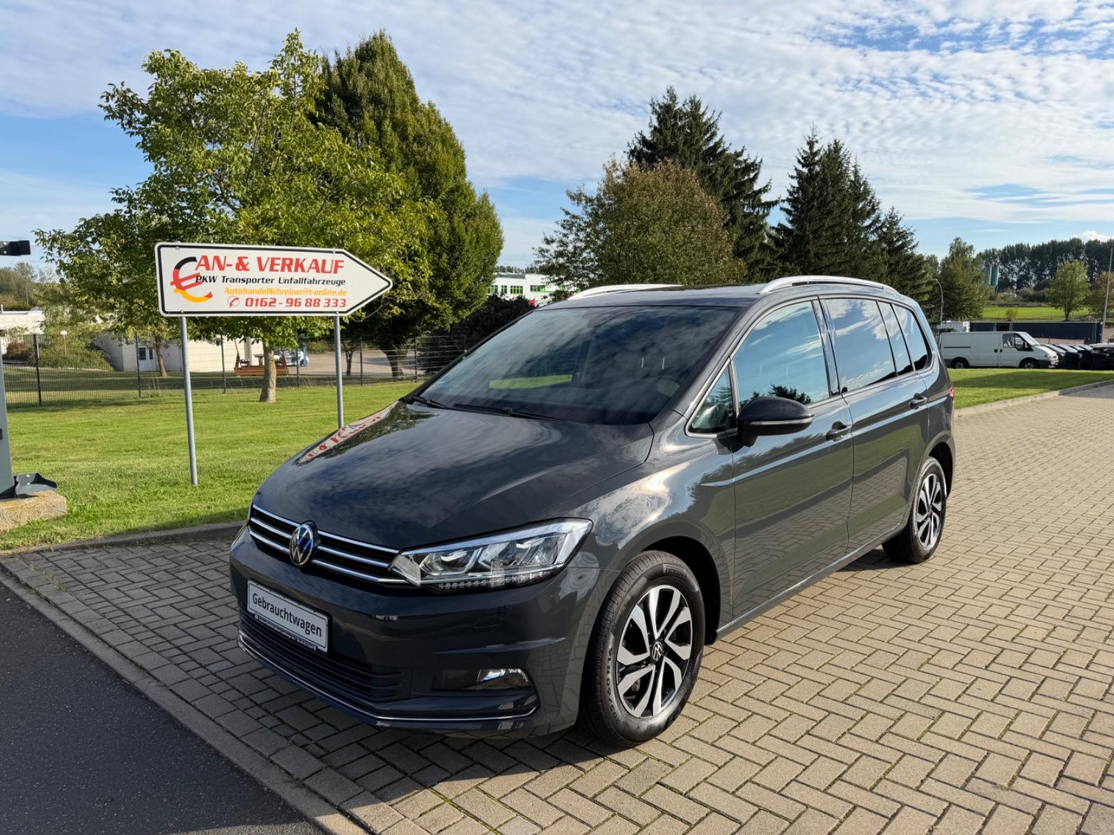 Volkswagen Touran Active 2.0 TDI DSG LED/NAVI/ 1- Hand !