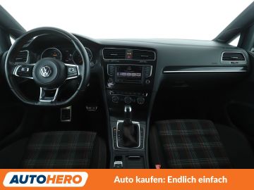 Volkswagen Golf - 12