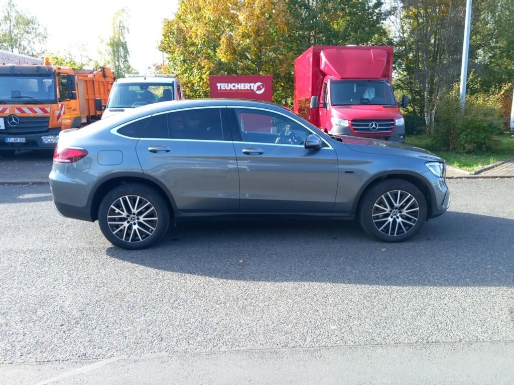 Fahrzeugabbildung Mercedes-Benz GLC 300 e 4MATIC Coupé MULTIBEAM*el.Heckklappe