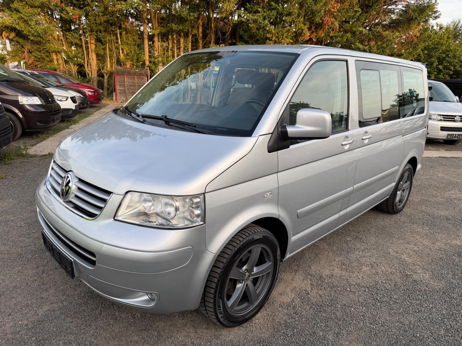 VOLKSWAGEN T5 MULTIVAN 2.0 TDI 140ch DSG - CONFORTLINE - 1ère MAIN - CLIM AUTO - RÉGULATEUR