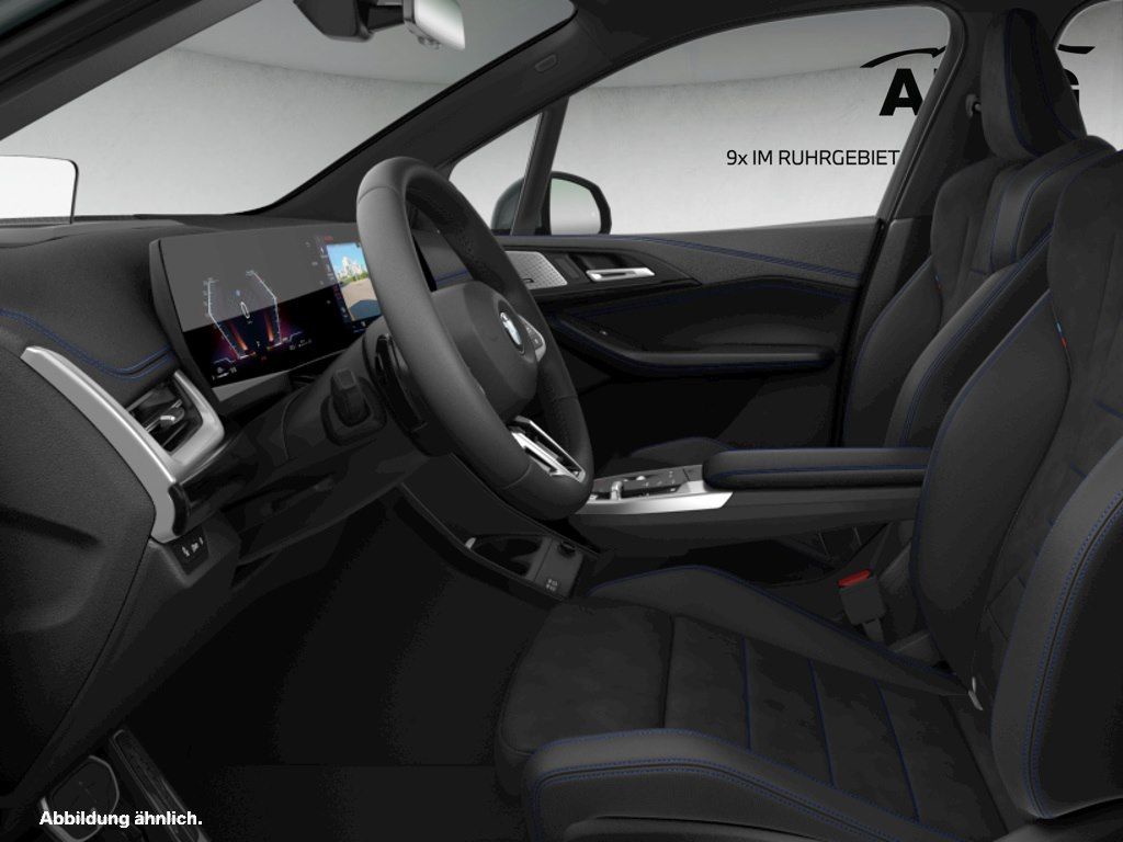 BMW 223 Active Tourer - Bild 3