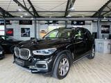 BMW X5 xDrive 30 d xLine*PANO*AHK*LASER*360°*VOLL - BMW X5 in Solingen