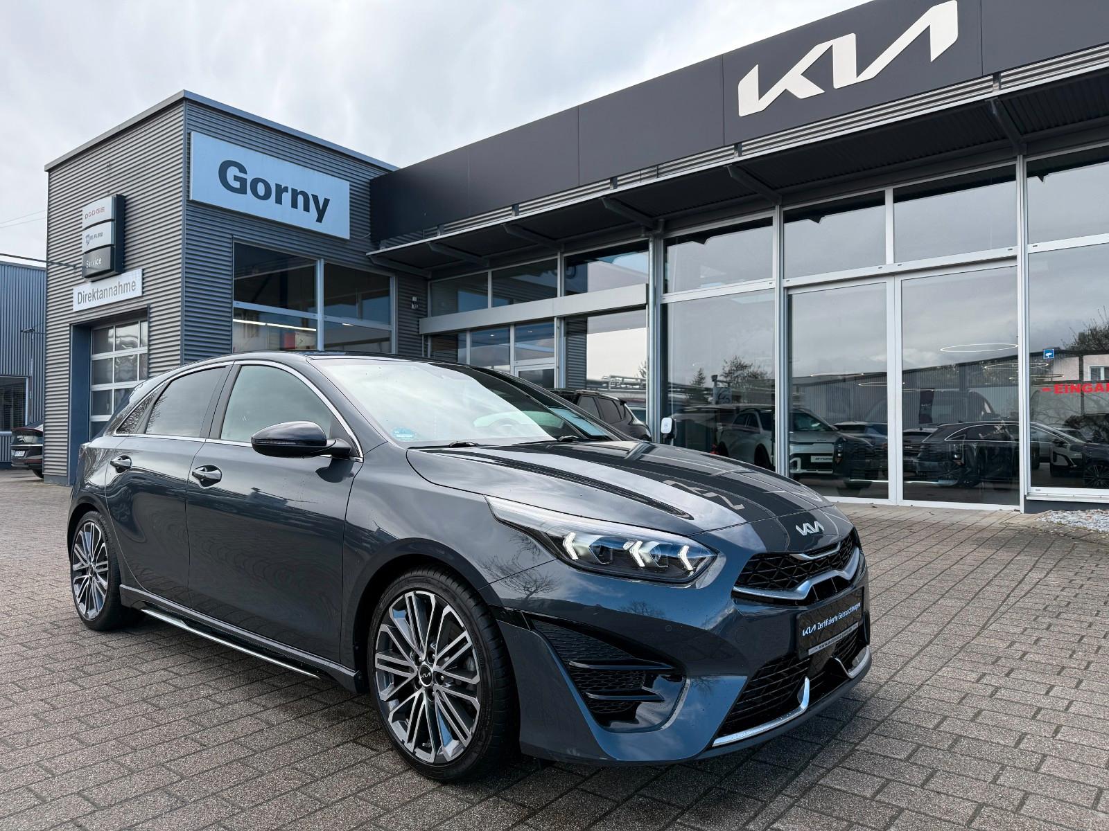 Kia CEED_5 1.5T DCT7 GT LINE LED TEC 18Z