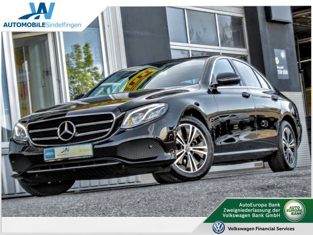MERCEDES-BENZ E 220 d Limousine 4Matic LED KAM SCHIEBEDACH uvm