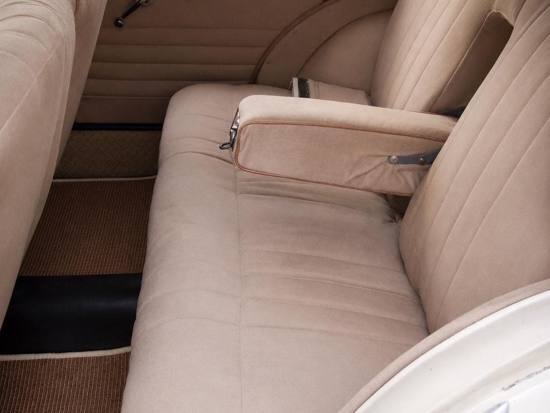 Peugeot 203 A Luxus
