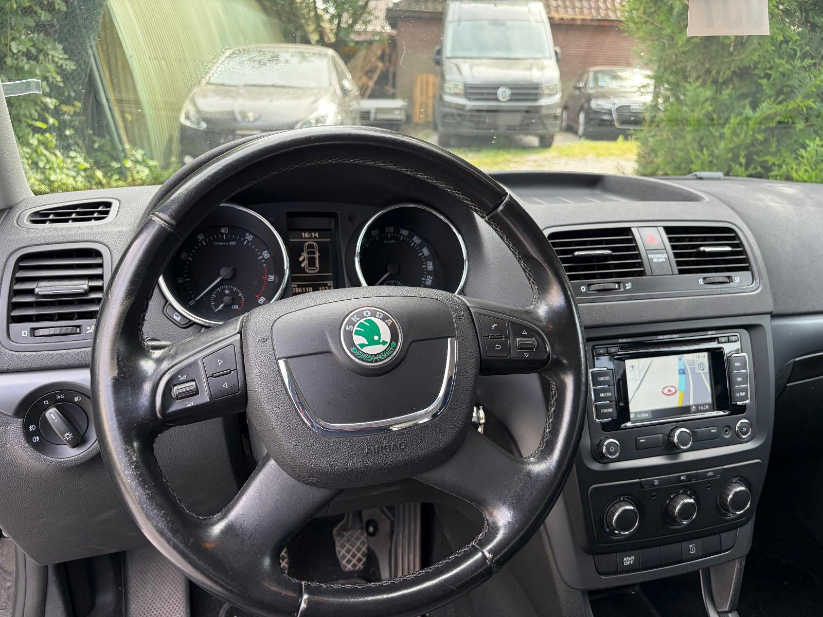 Skoda Yeti 2012 — photo 14