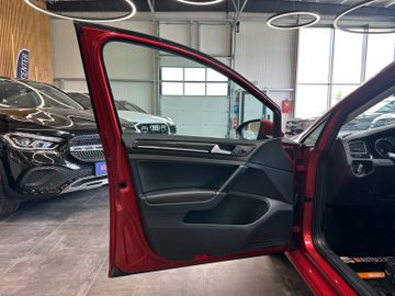 MYAUTOCENTER – Gebraucht- und Jahreswagen mit Werkstattservice in Pfaffenhofen Volkswagen Golf *SPORT-Fahrwerk*Tempo*Keyless*MassageSitze*
