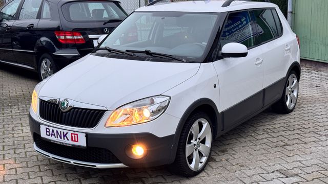 Skoda Fabia Scout 1.6TDI/1.Hd/S-Heft/AHK/Hu&AuNeu