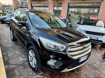 Ford Kuga - 2