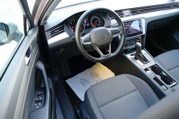 Volkswagen Passat Variant - 10