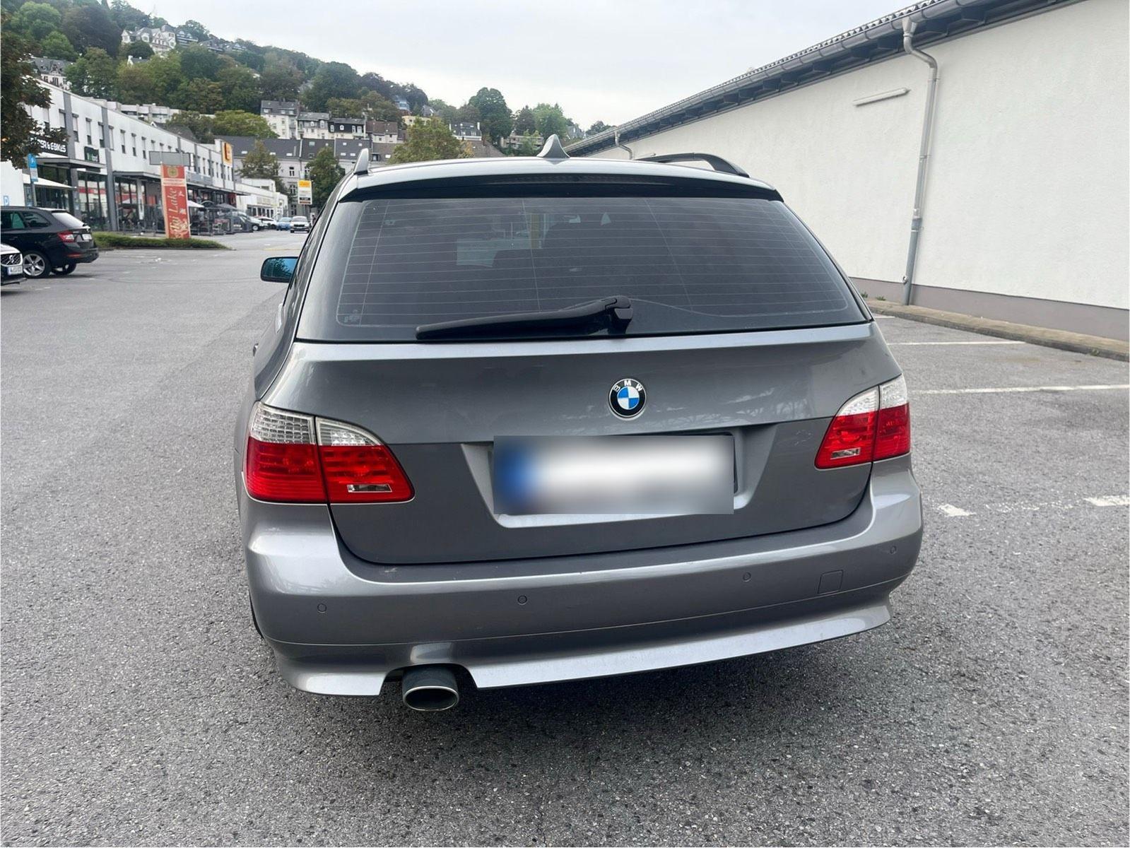 BMW 520 2009 — engine 163 HP (120kW)