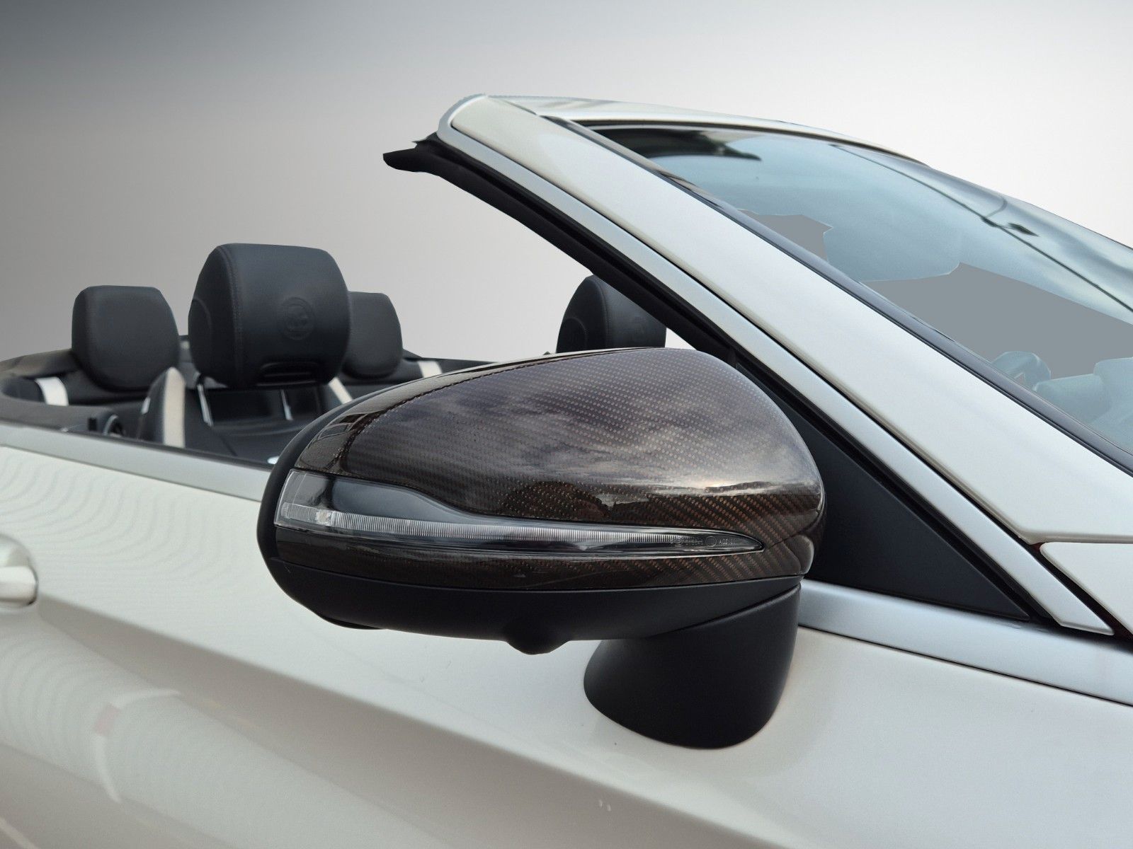 Fahrzeugabbildung Mercedes-Benz C 63S AMG V8 CARBON BURM HUD NIGHT KAM 360°