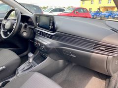 Fahrzeugabbildung Hyundai i20 1.0 KLIMA SHZ CARPLAY ALU AUTOMATIK KAMERA
