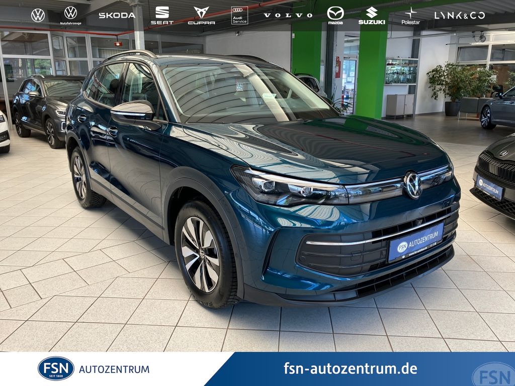 Volkswagen Tiguan — hlavná fotografia