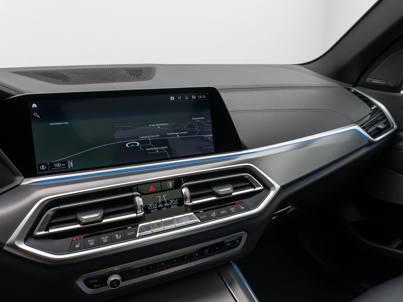 Fahrzeugabbildung BMW X5 xD45e M Sport Panorama 360°HUD DAB H/K 22Zoll