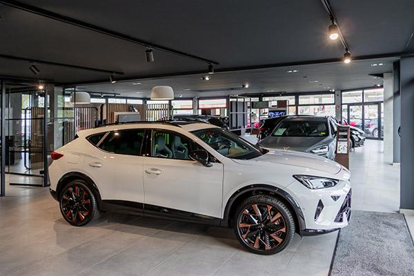 showroom-image-bottom