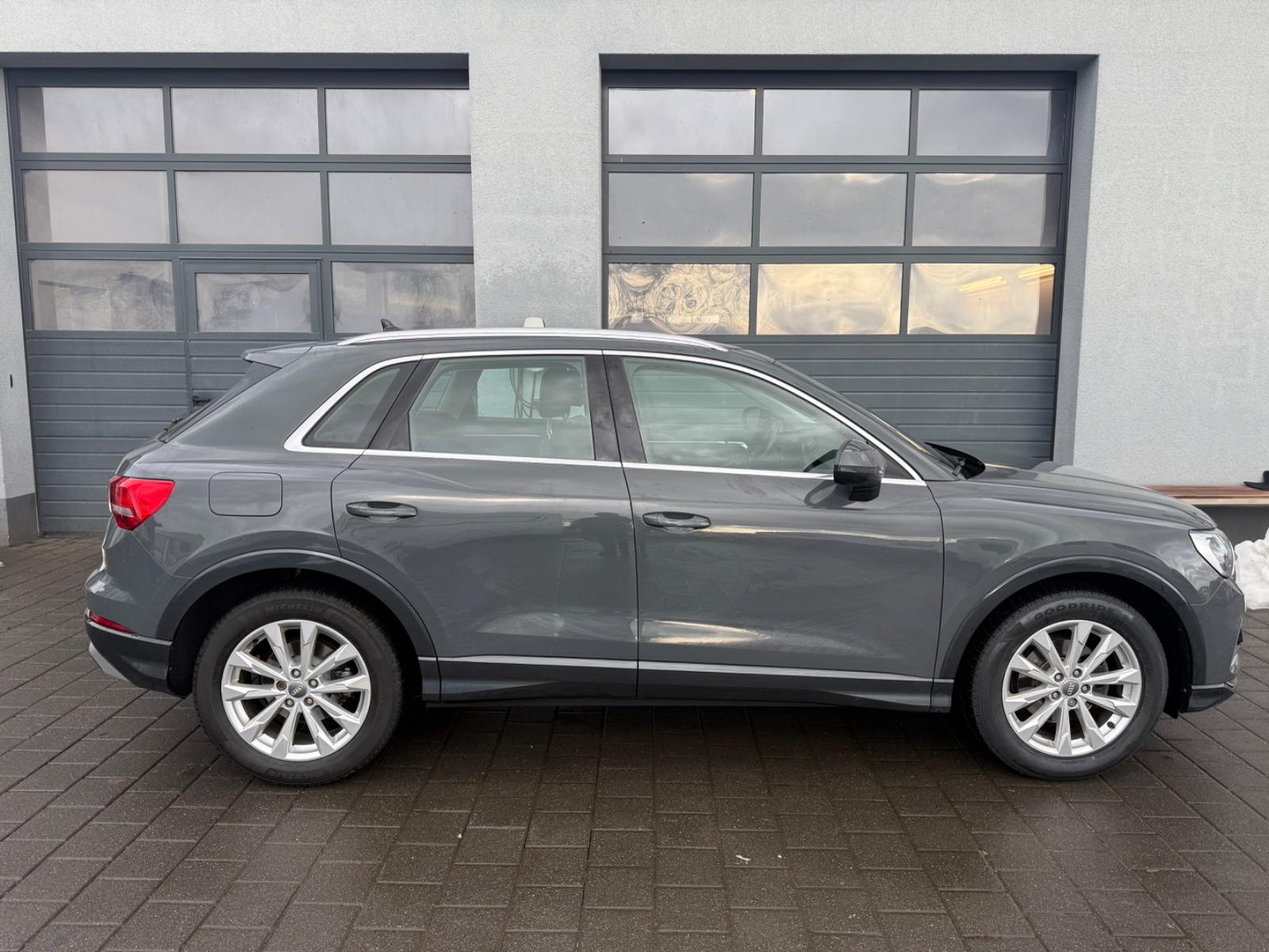 Audi Q3 35 TFSI advanced