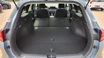 Kia Ceed SW 1.5T DCT7 48V Ultimate Edition PDC Navi