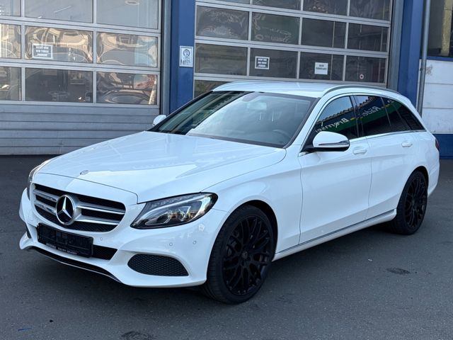 MERCEDES-BENZ C 180 CGI  Euro 6/Navi/Led Scheinwerfer