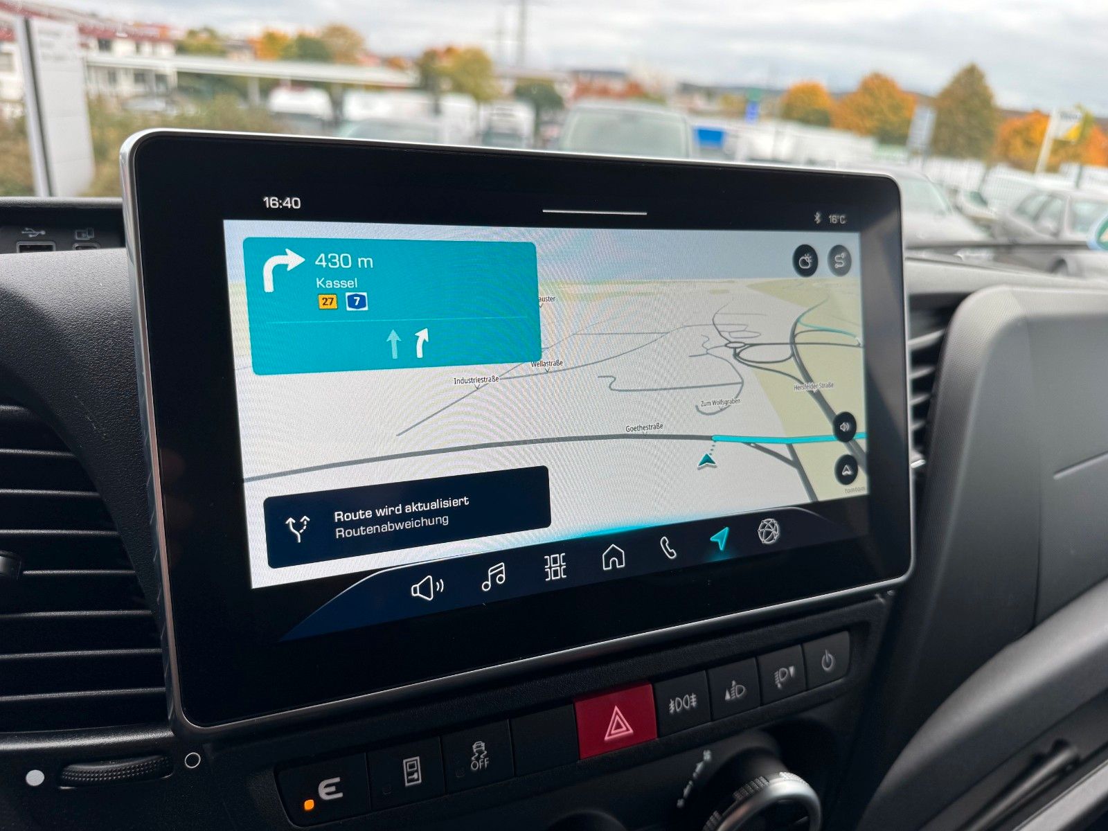 Fahrzeugabbildung Iveco Daily 35S16 A8 *R3.520mm*Automatik*AHK*ACC*