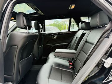 Mercedes E 350 - 10