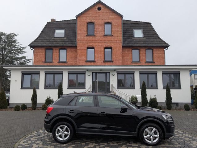 Audi Q2 35 TDI LED SHZ Navi eHeckkla Tempomat Keyless