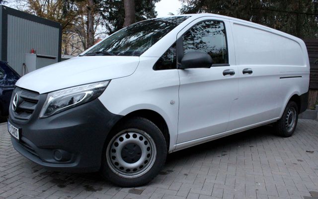 Mercedes-Benz Vito 116 CDI 4x4 extralang LED Kamera Navi 2XKli