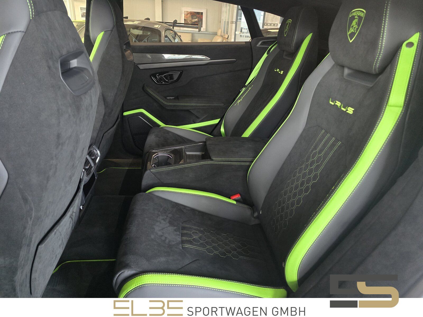 Lamborghini Urus PERFORMANTE FULL CARBON Akrapovic B&O foto 20
