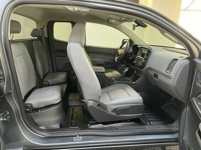 Fahrzeugabbildung GMC GMC CANYON ELEVATION V-6 EXT. CAB 4x4