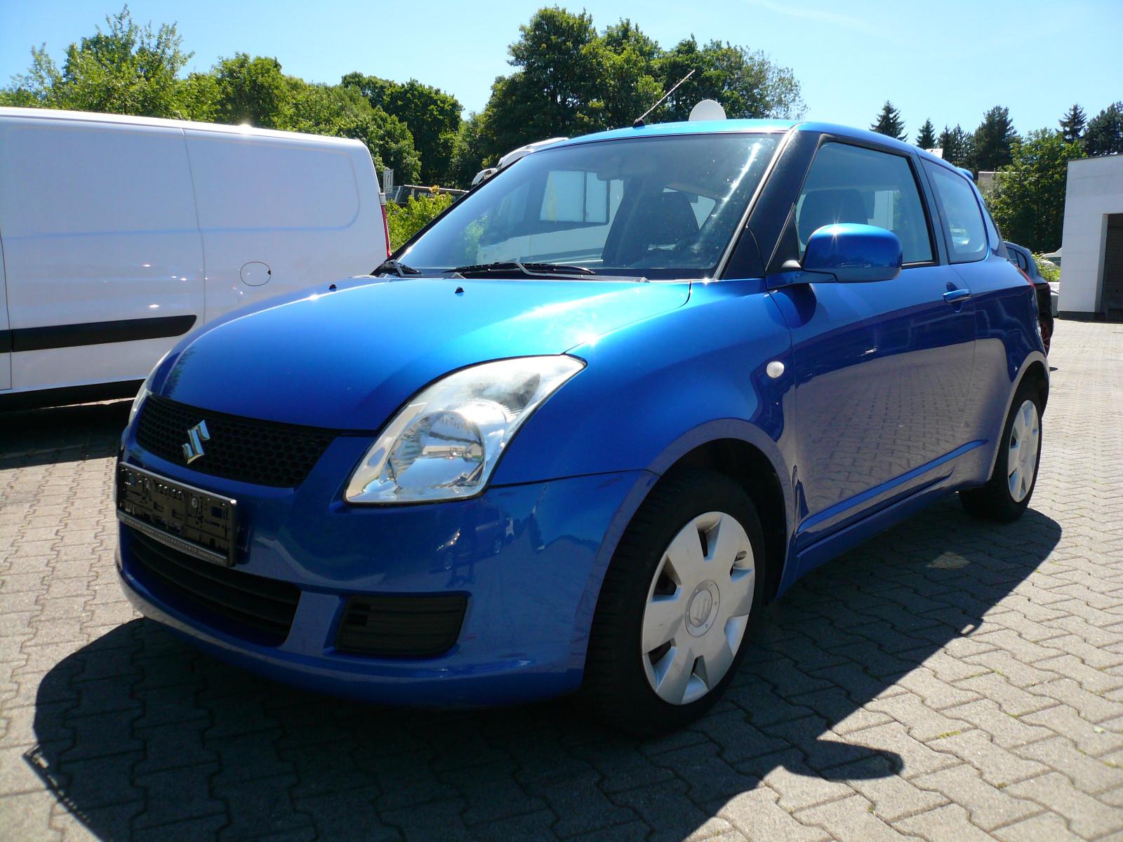 Suzuki Swift Lim. Club-TÜV NEU
