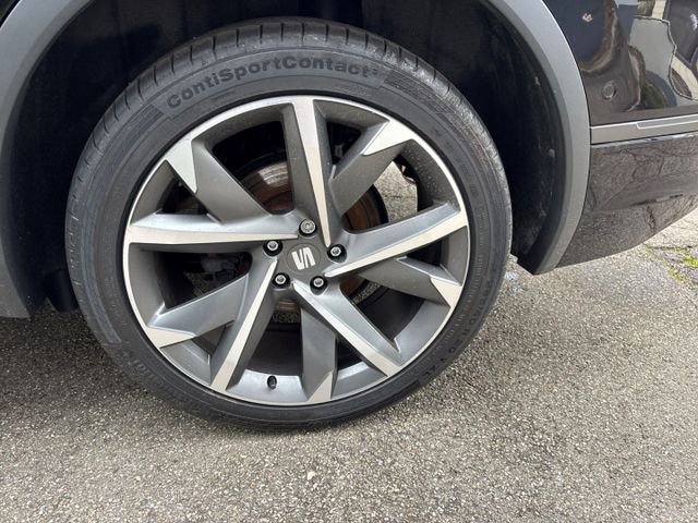 Tarraco FR 2.0TDI 7-Sitzer+Standheizung+AHK+PANO