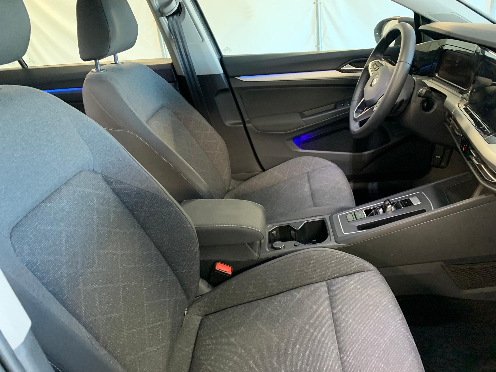 Volkswagen Golf VIII Variant LED+ Navi ACC DAB Kamera