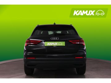 Audi Q3 - 4
