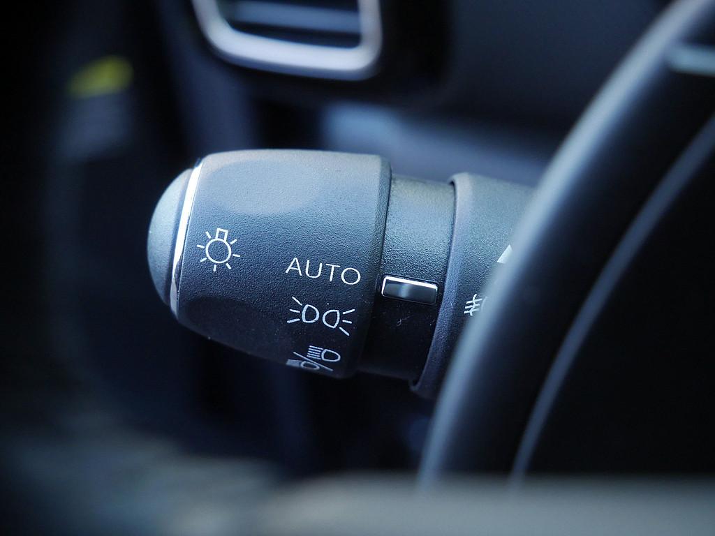 Citroën C5 Aircross PureTech 130 S&S EAT8 Shine NAVI LED