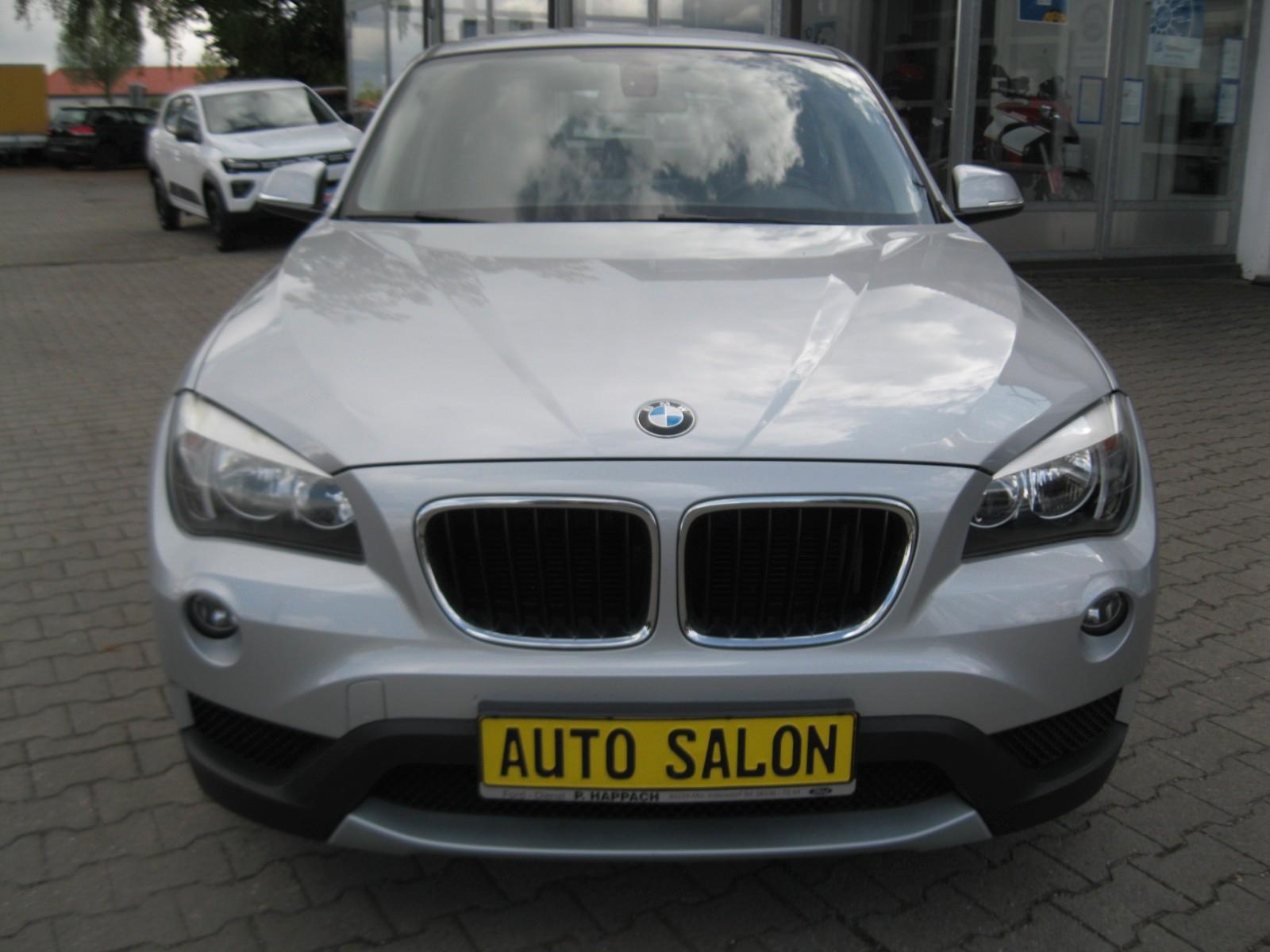 BMW X1 20 i xDrive Sport Line *Automatik+Leder+Navi*