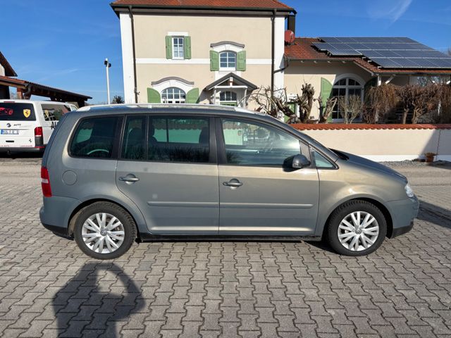 Volkswagen Touran Highline 2.Hand Automatik DSG AHK Alu