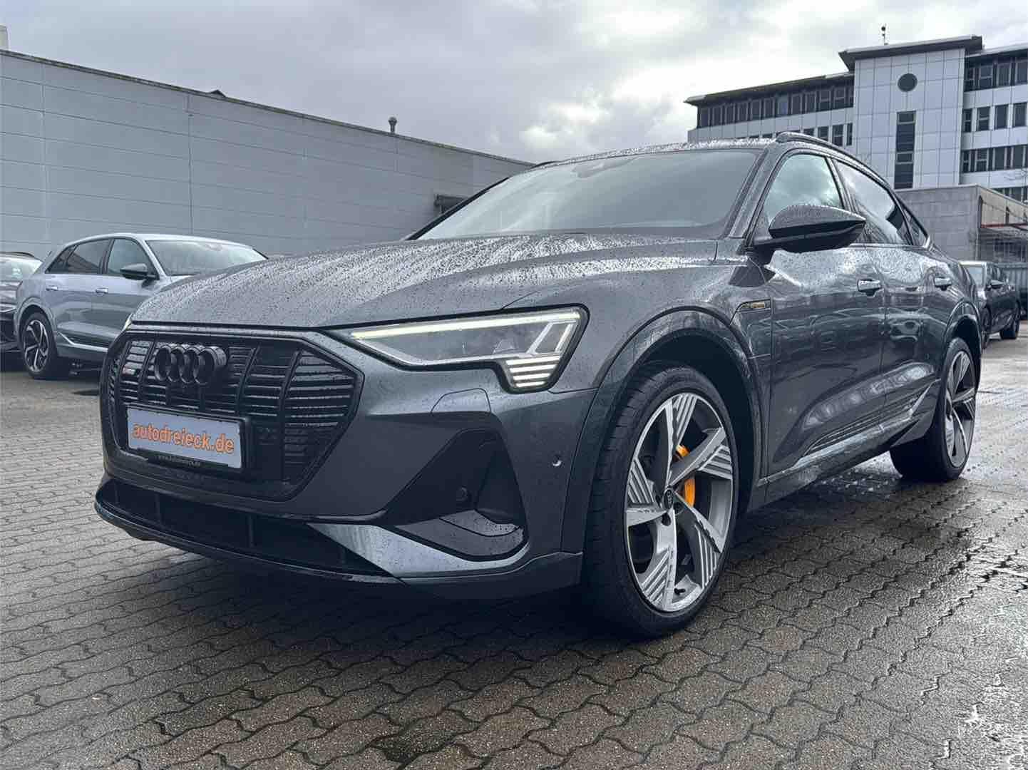 Audi e-tron Sportback 55 2x S line EXCLUSIVE S-SITZE