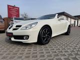 Mercedes-Benz SLK200RoadsterKompressor,BiXenon,Navi,Leder.....