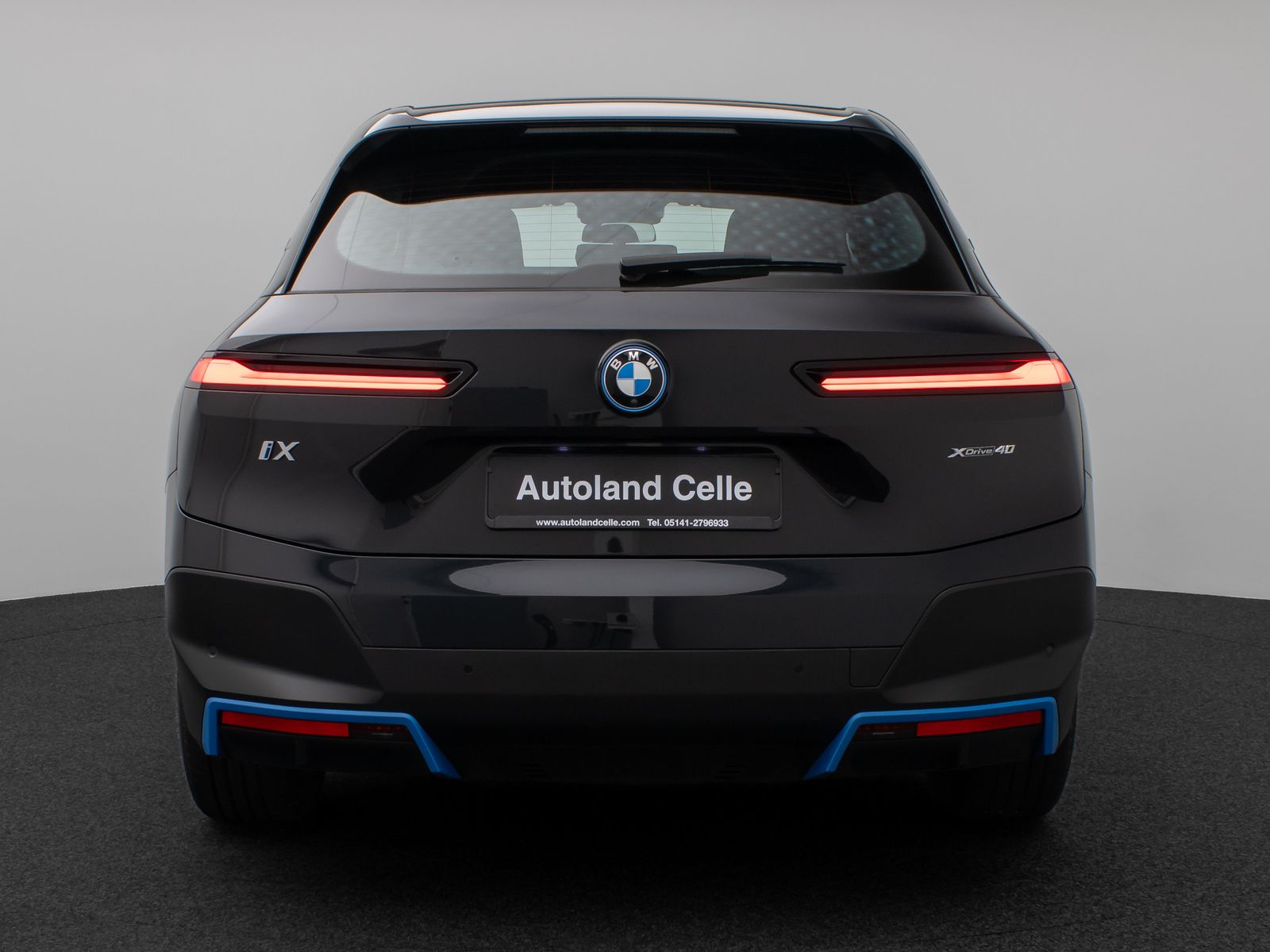 Fahrzeugabbildung BMW iX xD40 Panorama Kamera HiFi Komfort SkyLounge