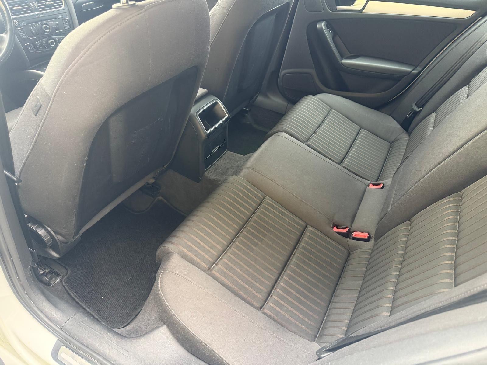 Audi A4 2009 — engine 143 HP (105kW)