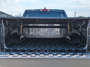 Dodge RAM 1500 4x4 Limited CrewCab unfallfr.im Vorlauf