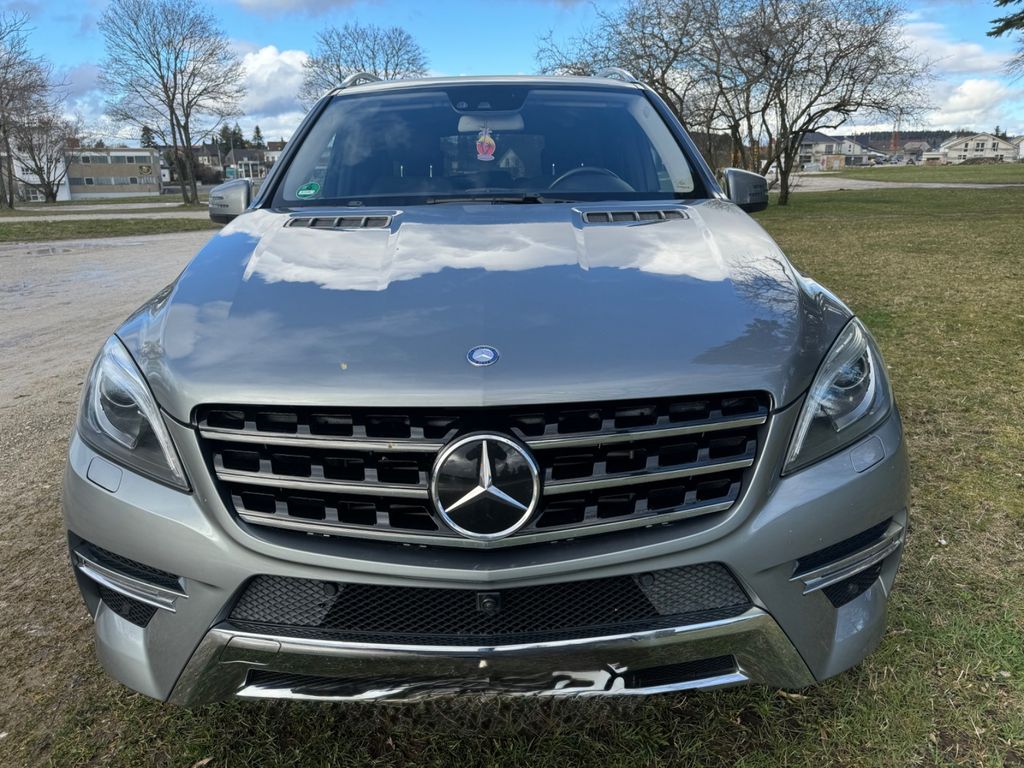 Mercedes-Benz ML 350