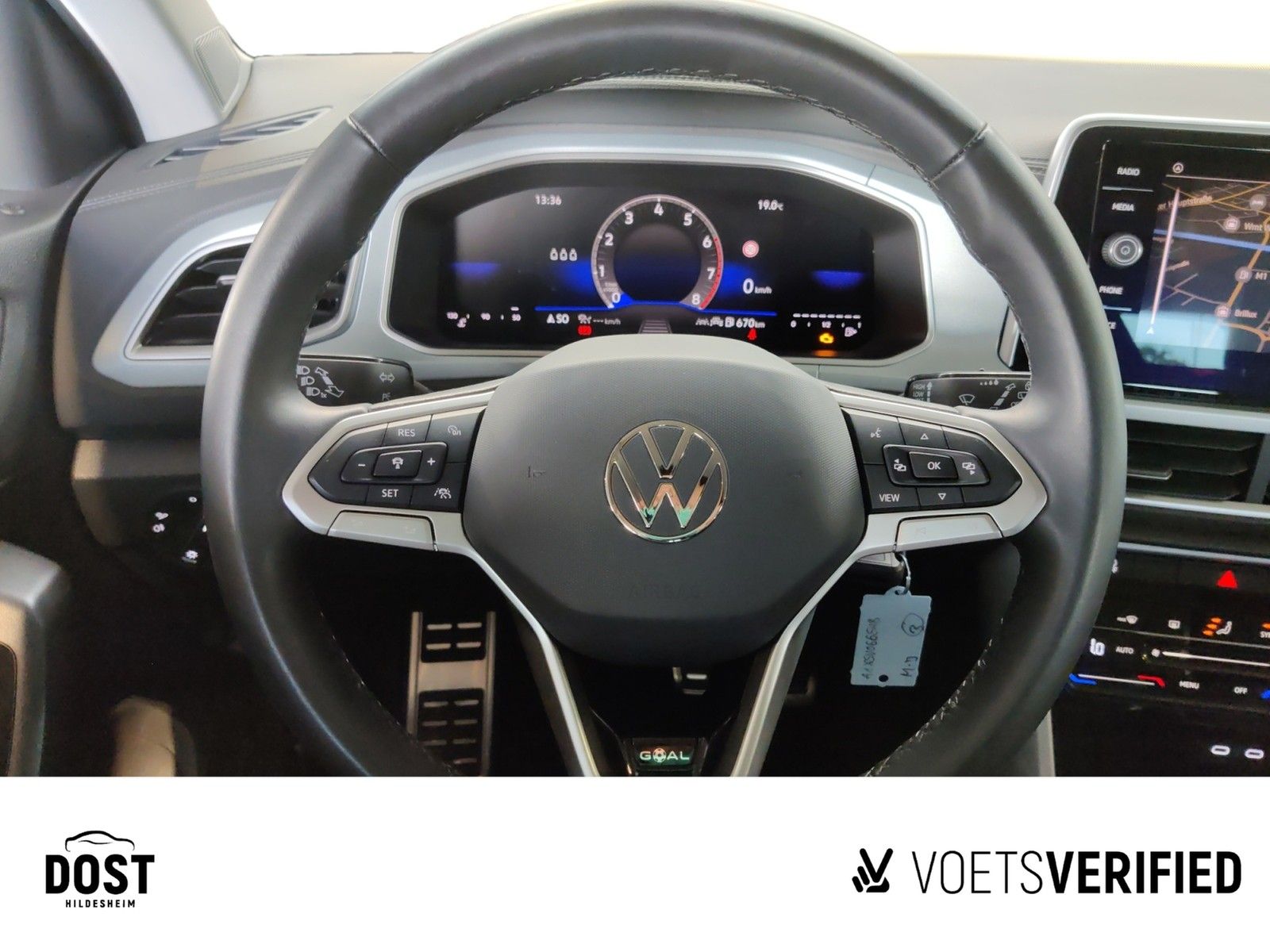Volkswagen T-Roc - Bild 12