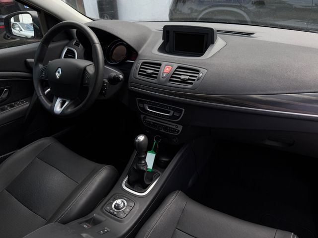 Megane III Grandtour 1.4 Luxe, TÜV & GARANTIE Bild 12