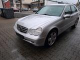 Mercedes-Benz Mercedes C240 4 Matic Automatik - gebrauchte Mercedes-Benz C 240 aus dem Jahr 2003