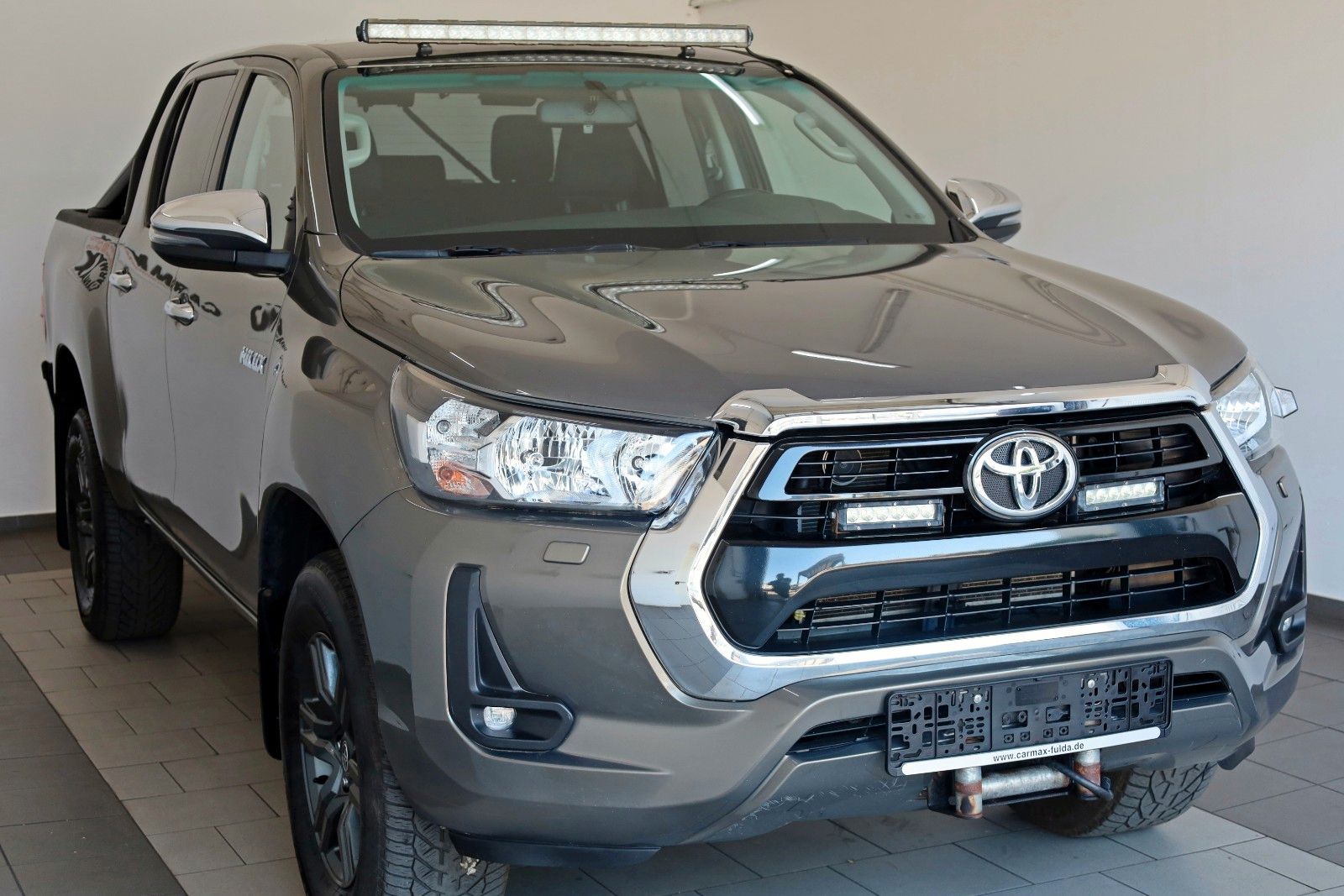 Fahrzeugabbildung Toyota Hilux 2.8 D-4D Comfort,Kamera,Rollbügel,AHK