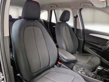 BMW X1 - 10