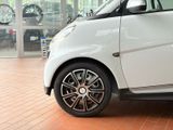 Smart ForTwo fortwo coupe Micro Hybrid Drive 45kW-Klim - Smart in Bremen