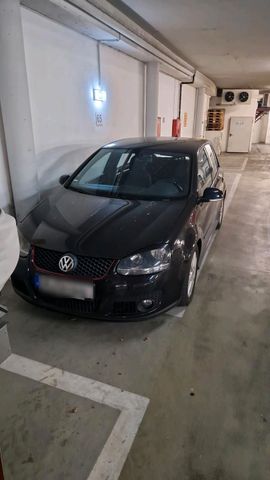 Volkswagen GOLF 5 GTI