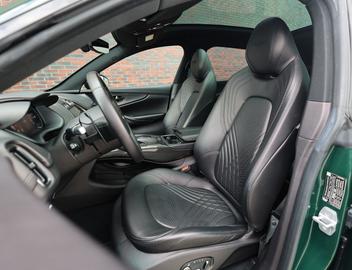 صورة مصغرة 23 لـ 2021 Aston Martin DBX
